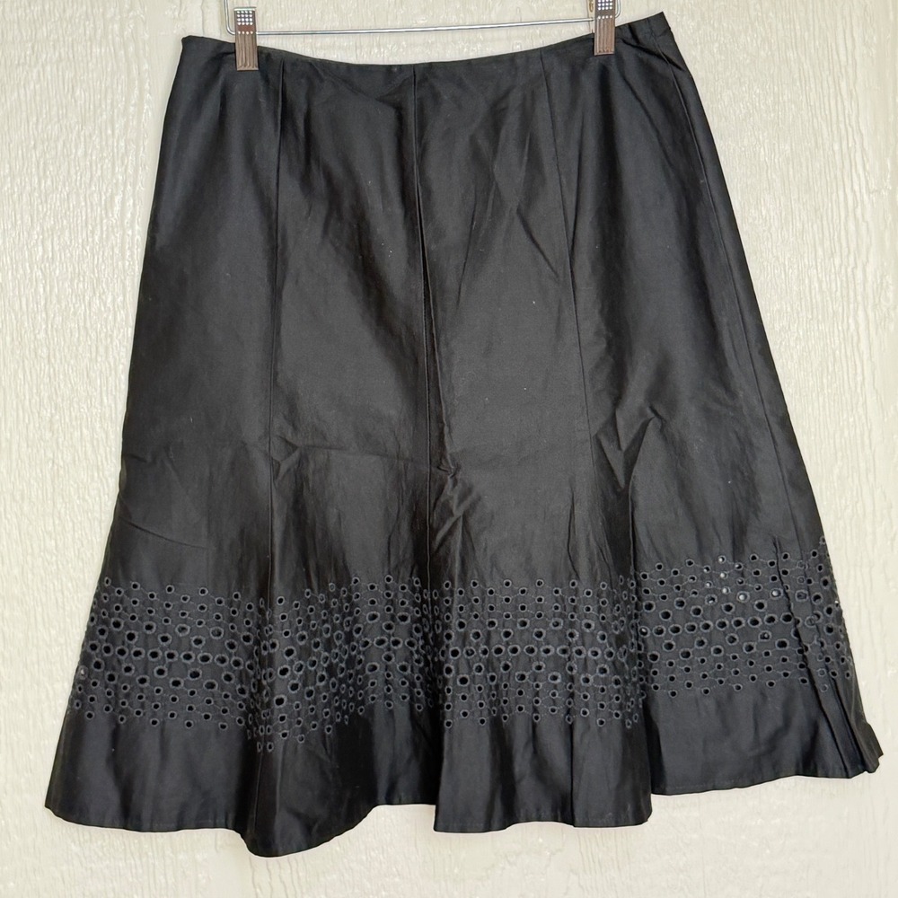 White House Black Market Black Eyelet Hem A-Line Skirt Size 4 Knee Length Cotton